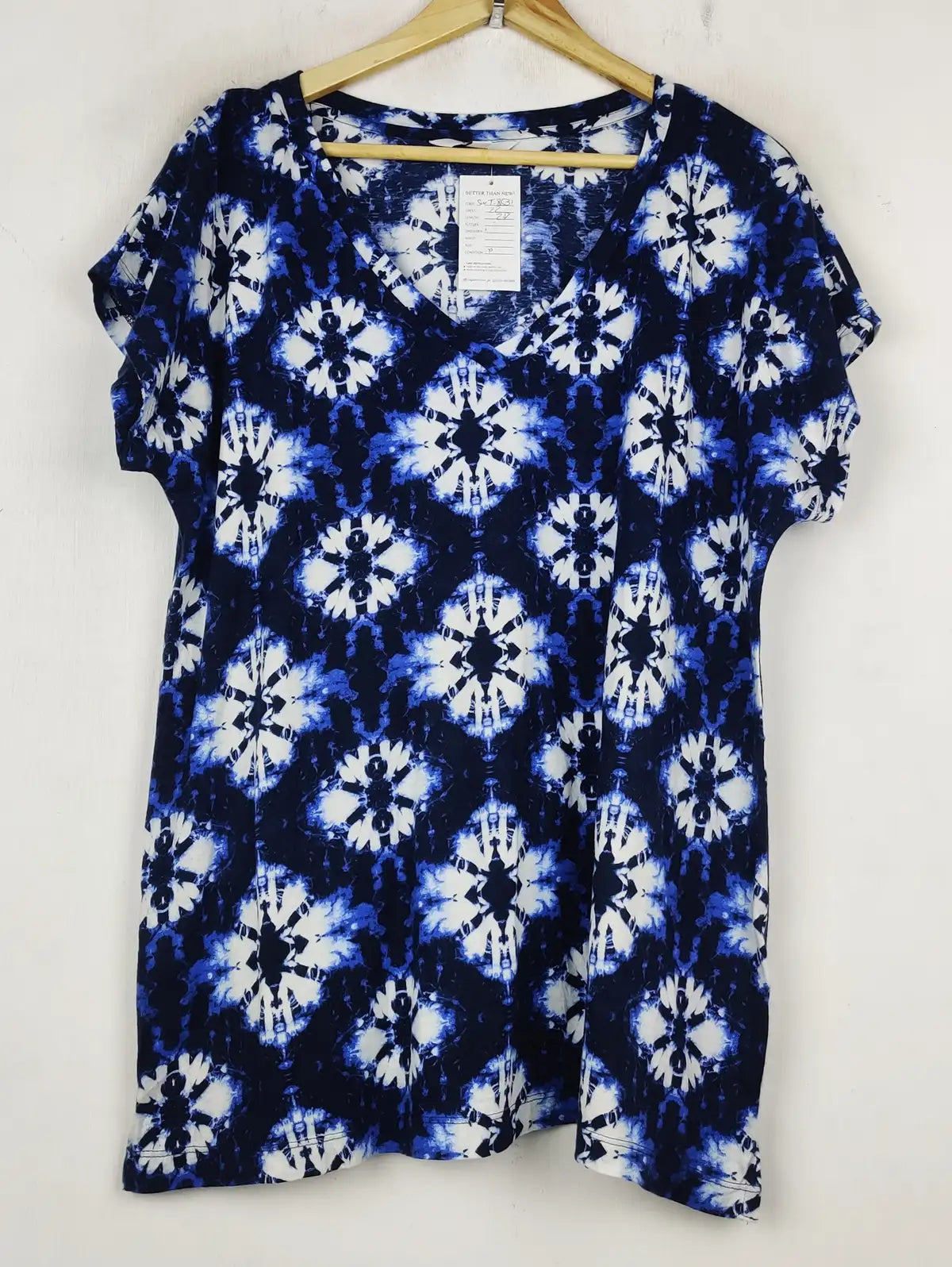 Buy online pre-used pre-loved 100% authentic & Original branded Marks & Spencer (SWT-8531) available in Pakistan. Top international brands avilable.