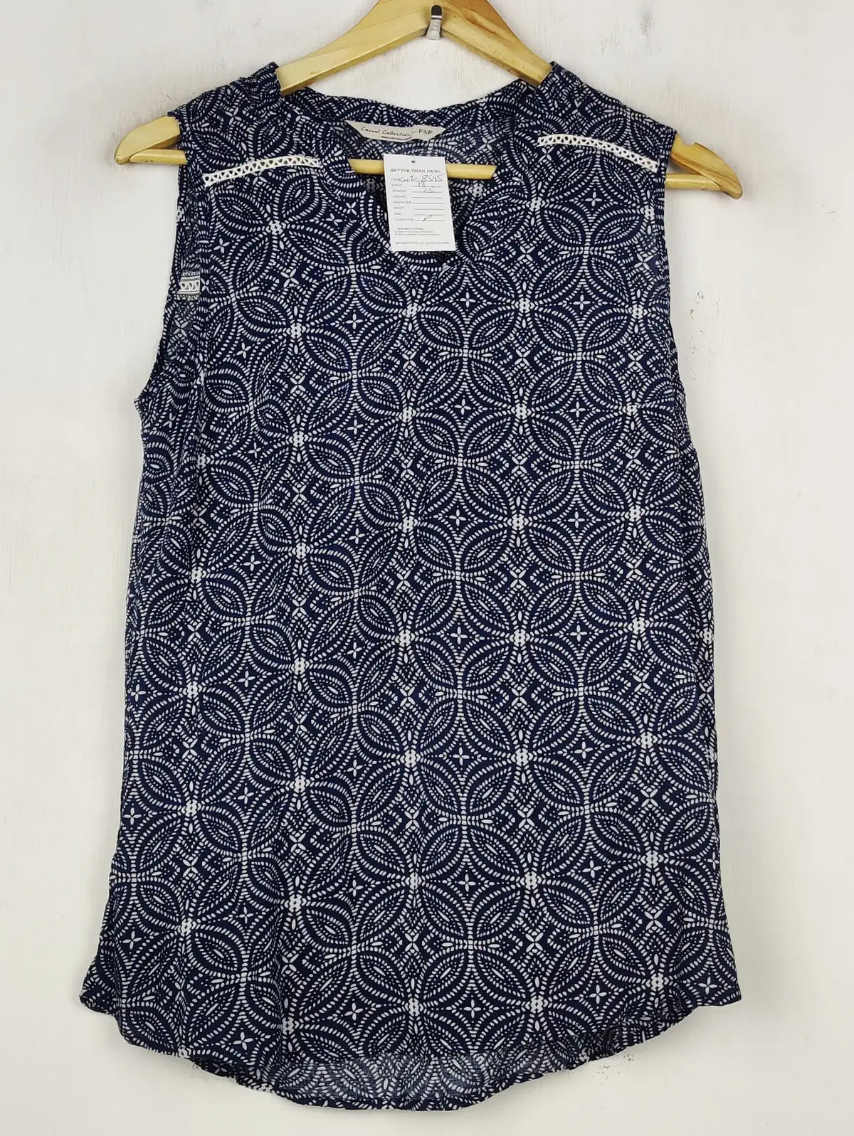 Buy online pre-used pre-loved 100% authentic & Original branded F&F (SWT-8545) available in Pakistan. Top international brands avilable.