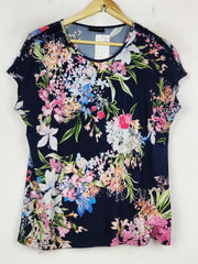 Buy online pre-used pre-loved 100% authentic & Original branded Anna Rose (SWT-8564) available in Pakistan. Top international brands avilable.