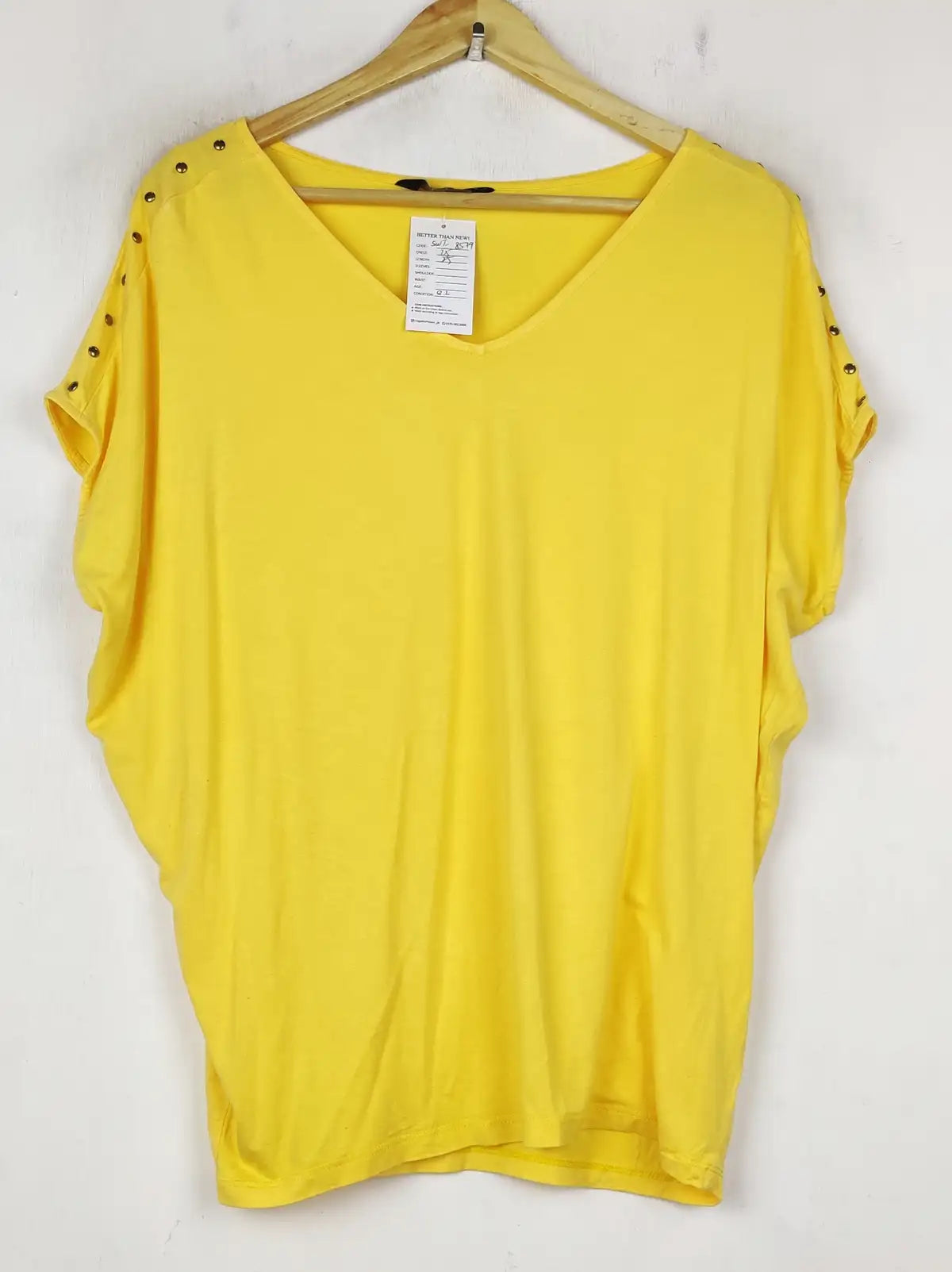 Buy online pre-used pre-loved 100% authentic & Original branded F&F (SWT-8579) available in Pakistan. Top international brands avilable.