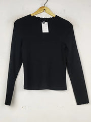 Buy online pre-used pre-loved 100% authentic & Original branded New Look (SWT-8584) available in Pakistan. Top international brands avilable.