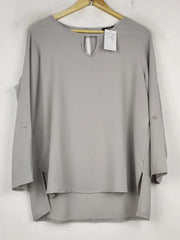 Buy online pre-used pre-loved 100% authentic & Original branded Boohoo (SWT-8612) available in Pakistan. Top international brands avilable.