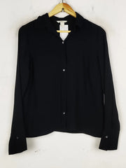 Buy online pre-used pre-loved 100% authentic & Original branded H&M (SWT-8703) available in Pakistan. Top international brands avilable.