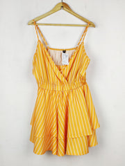 Buy online pre-used pre-loved 100% authentic & Original branded Shein (SWT-8757) available in Pakistan. Top international brands avilable.