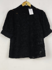 Buy online pre-used pre-loved 100% authentic & Original branded Aware (SWT-8763) available in Pakistan. Top international brands avilable.