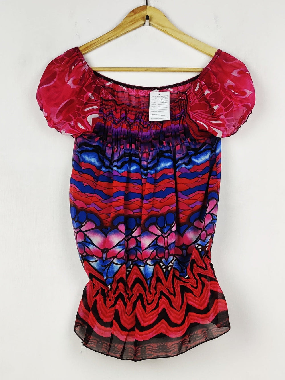 Buy online pre-used pre-loved 100% authentic & Original branded Unknown Brand (SWT-8771) available in Pakistan. Top international brands avilable.