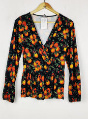 Buy online pre-used pre-loved 100% authentic & Original branded Asos (SWT-8789) available in Pakistan. Top international brands avilable.