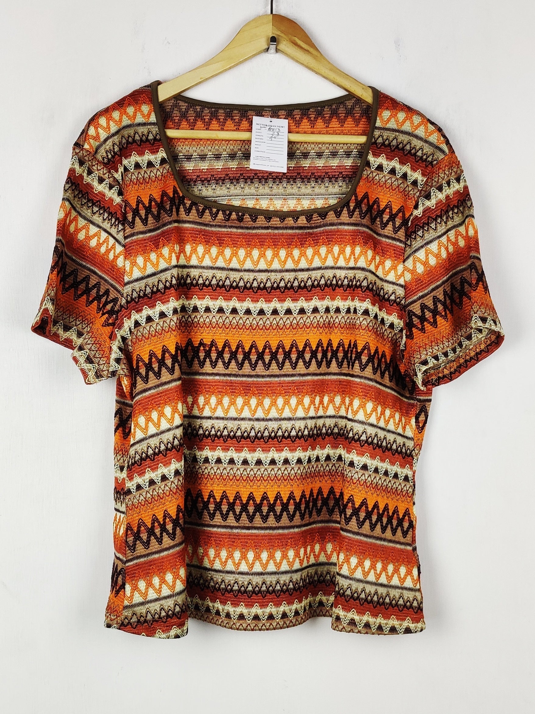 Buy online pre-used pre-loved 100% authentic & Original branded Shein (SWT-8813) available in Pakistan. Top international brands avilable.