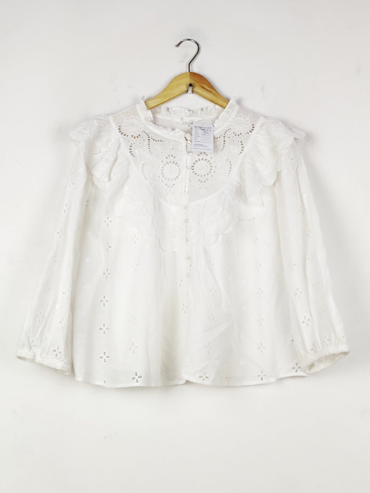 Buy online pre-used pre-loved 100% authentic & Original branded Primark (SWT-8822) available in Pakistan. Top international brands avilable.