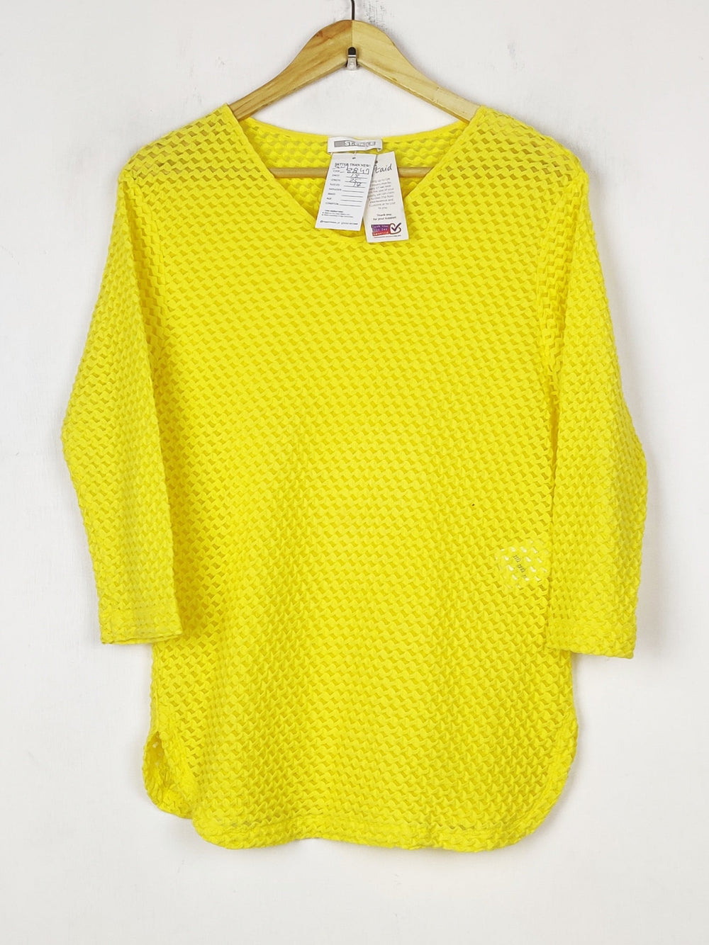 Buy online pre-used pre-loved 100% authentic & Original branded Stemile (SWT-8847) available in Pakistan. Top international brands avilable.