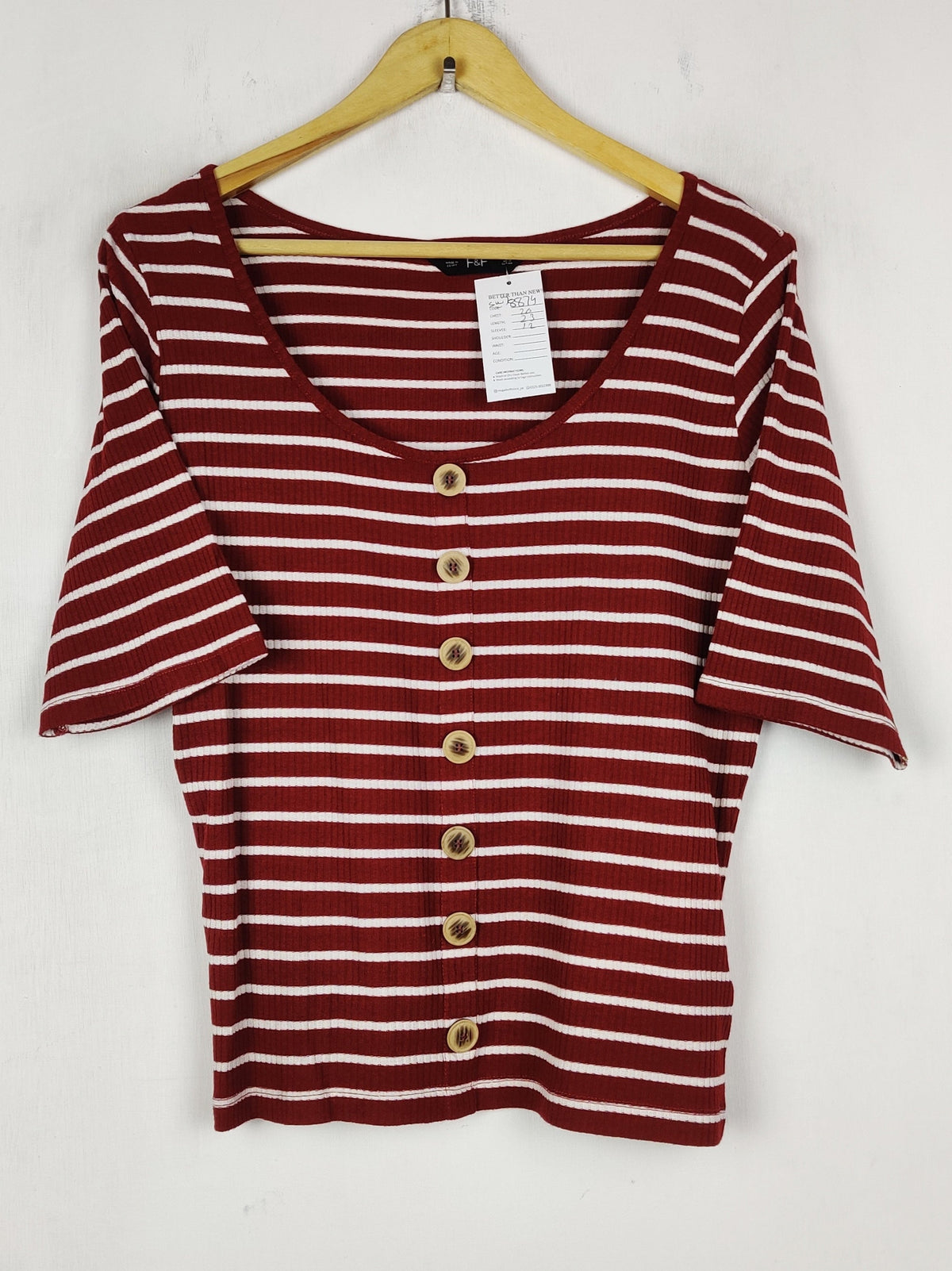 Buy online pre-used pre-loved 100% authentic & Original branded F&F (SWT-8874) available in Pakistan. Top international brands avilable.