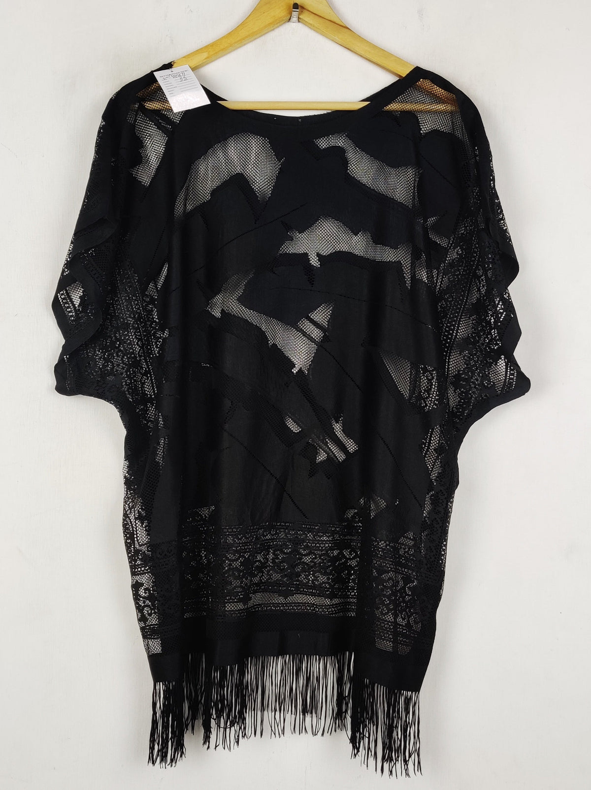 Buy online pre-used pre-loved 100% authentic & Original branded Unknown Brand (SWT-8877) available in Pakistan. Top international brands avilable.