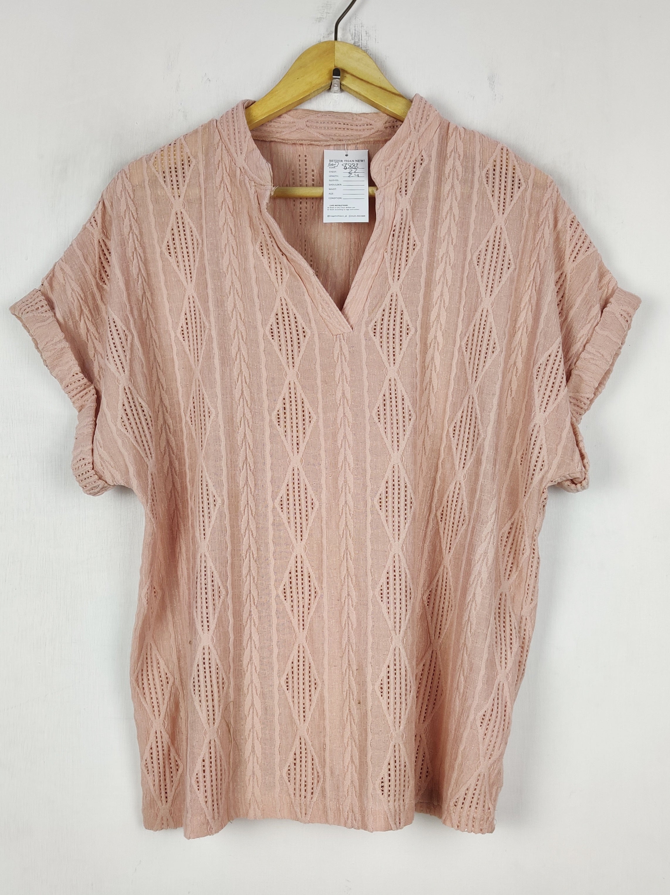 Buy online pre-used pre-loved 100% authentic & Original branded Unknown Brand (SWT-8882) available in Pakistan. Top international brands avilable.