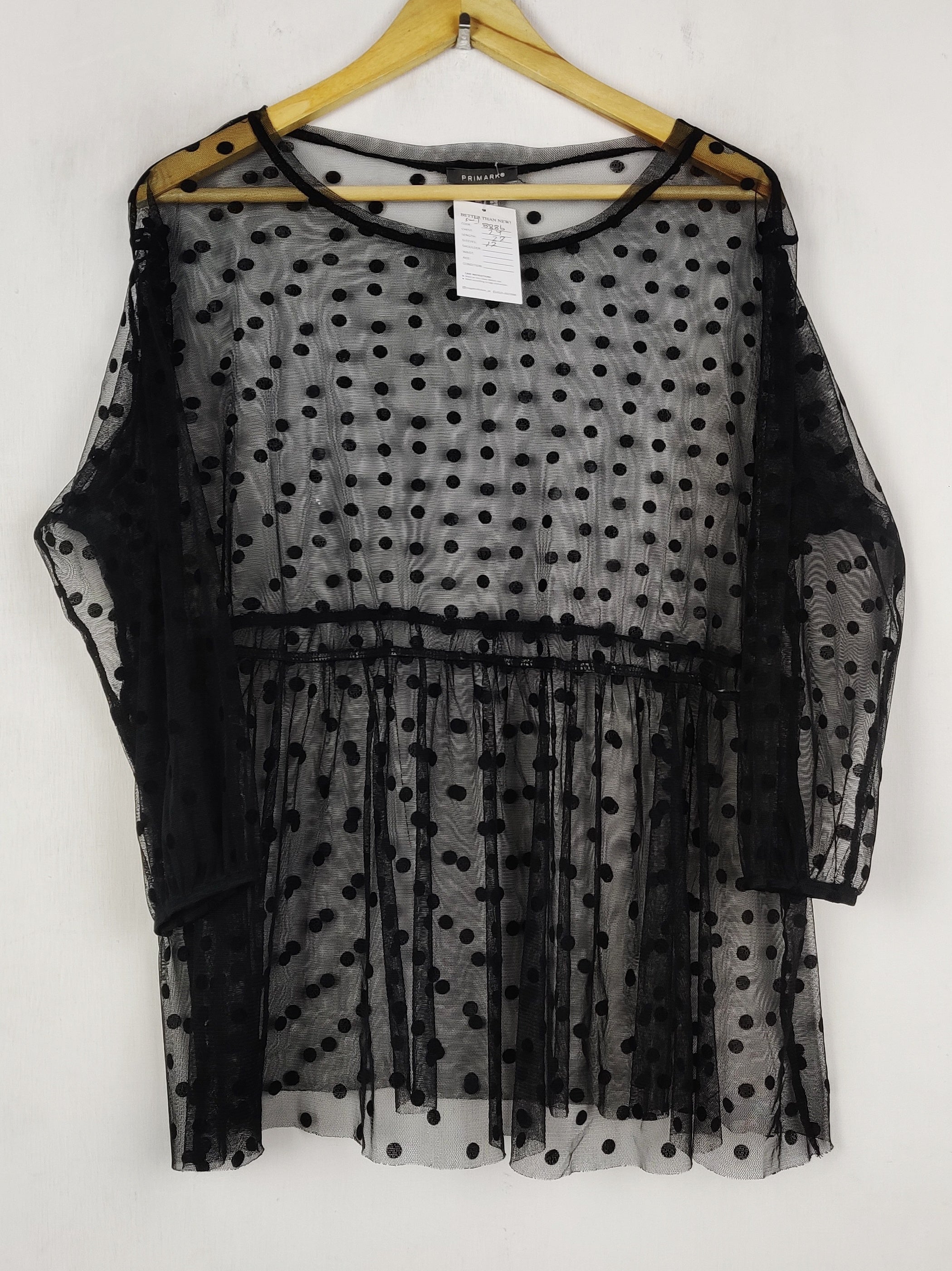 Buy online pre-used pre-loved 100% authentic & Original branded Primark (SWT-8886) available in Pakistan. Top international brands avilable.