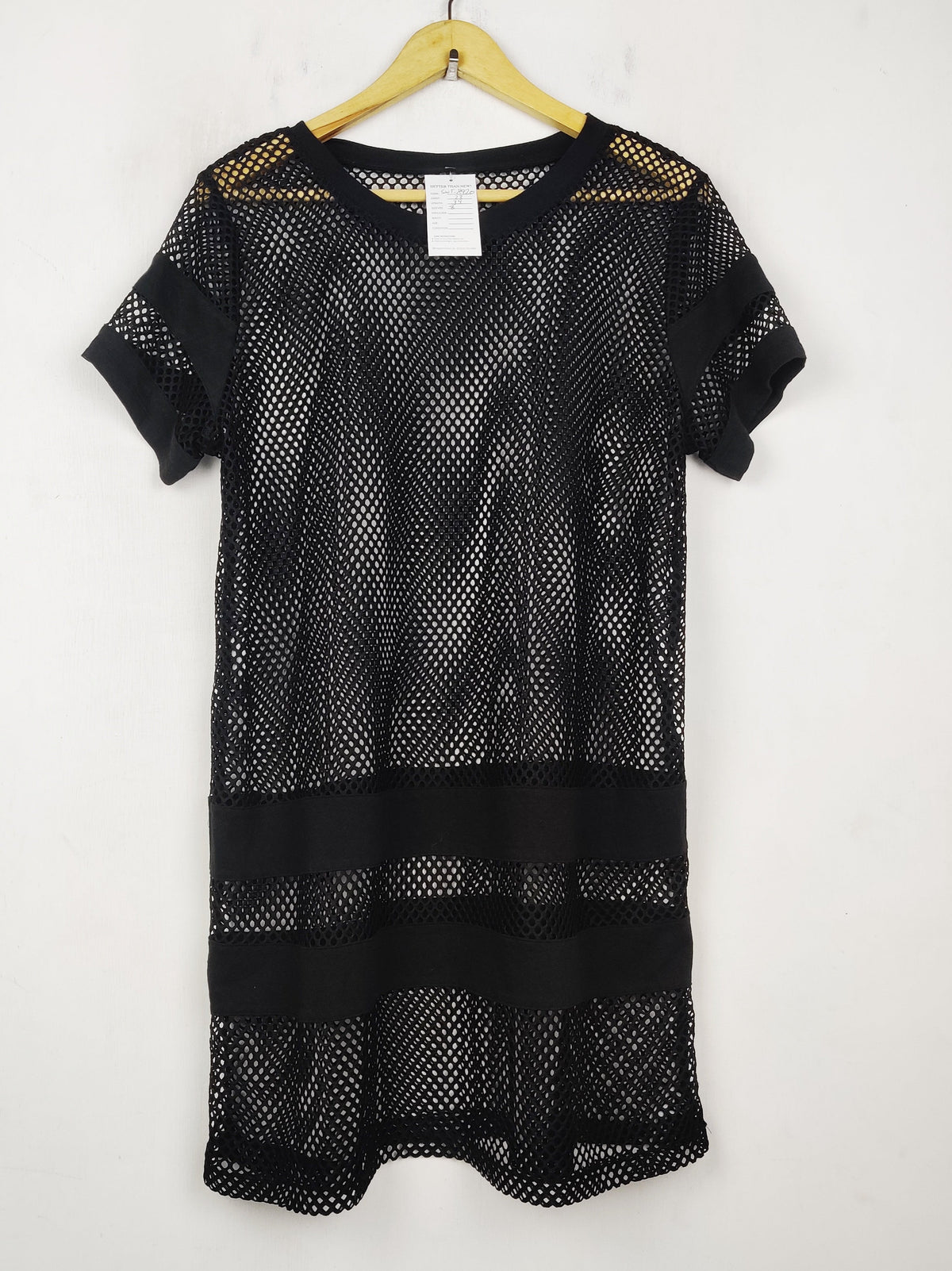 Buy online pre-used pre-loved 100% authentic & Original branded Unknown Brand (SWT-8920) available in Pakistan. Top international brands avilable.