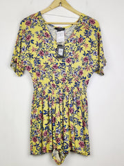 Buy online pre-used pre-loved 100% authentic & Original branded Primark (SWT-9004) available in Pakistan. Top international brands avilable.