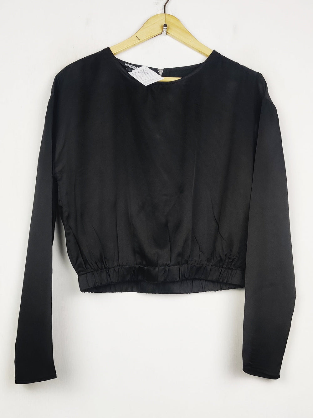 Buy online pre-used pre-loved 100% authentic & Original branded Missguided (SWT-9017) available in Pakistan. Top international brands avilable.