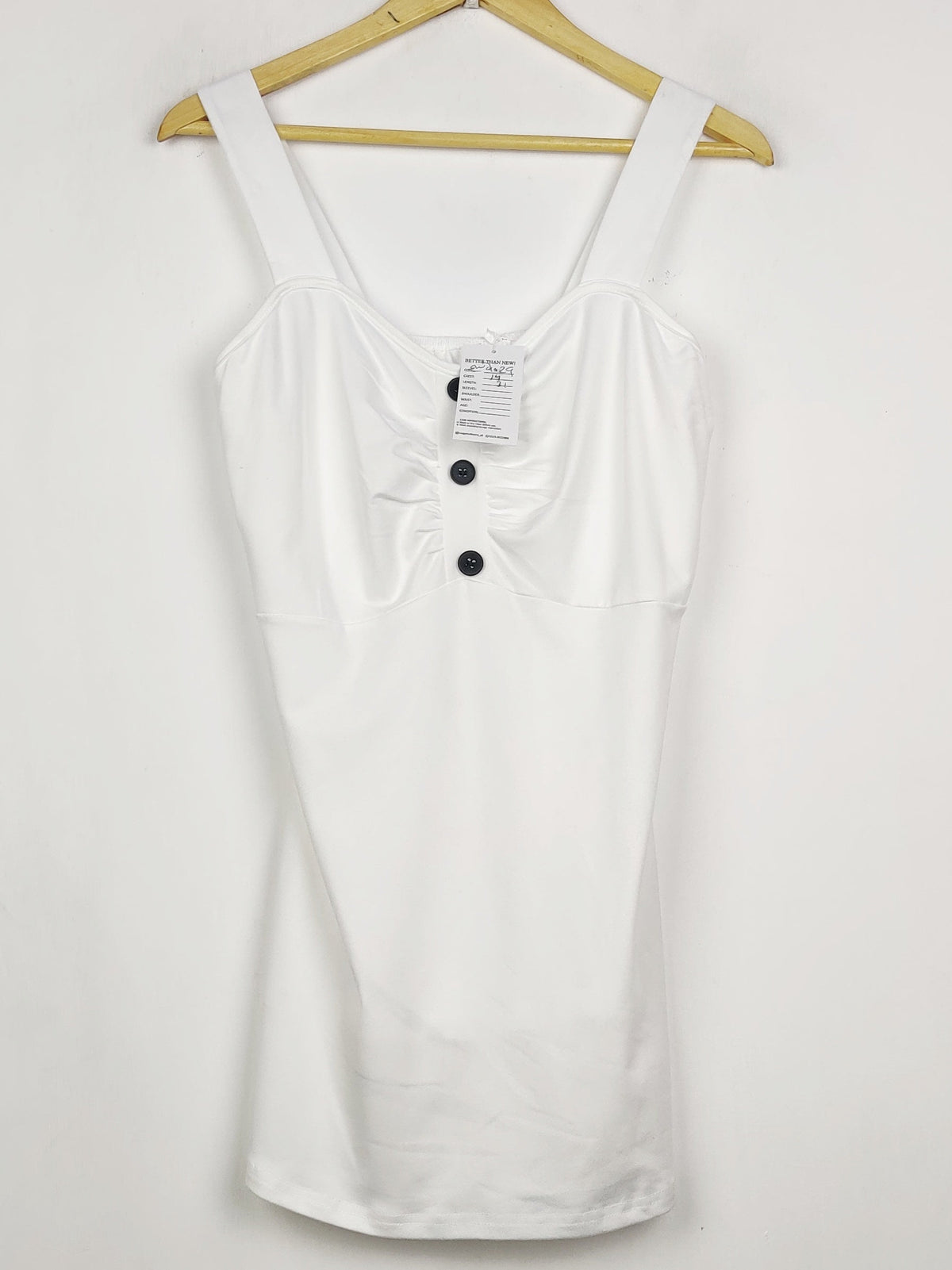 Buy online pre-used pre-loved 100% authentic & Original branded Unknown Brand (SWT-9029) available in Pakistan. Top international brands avilable.