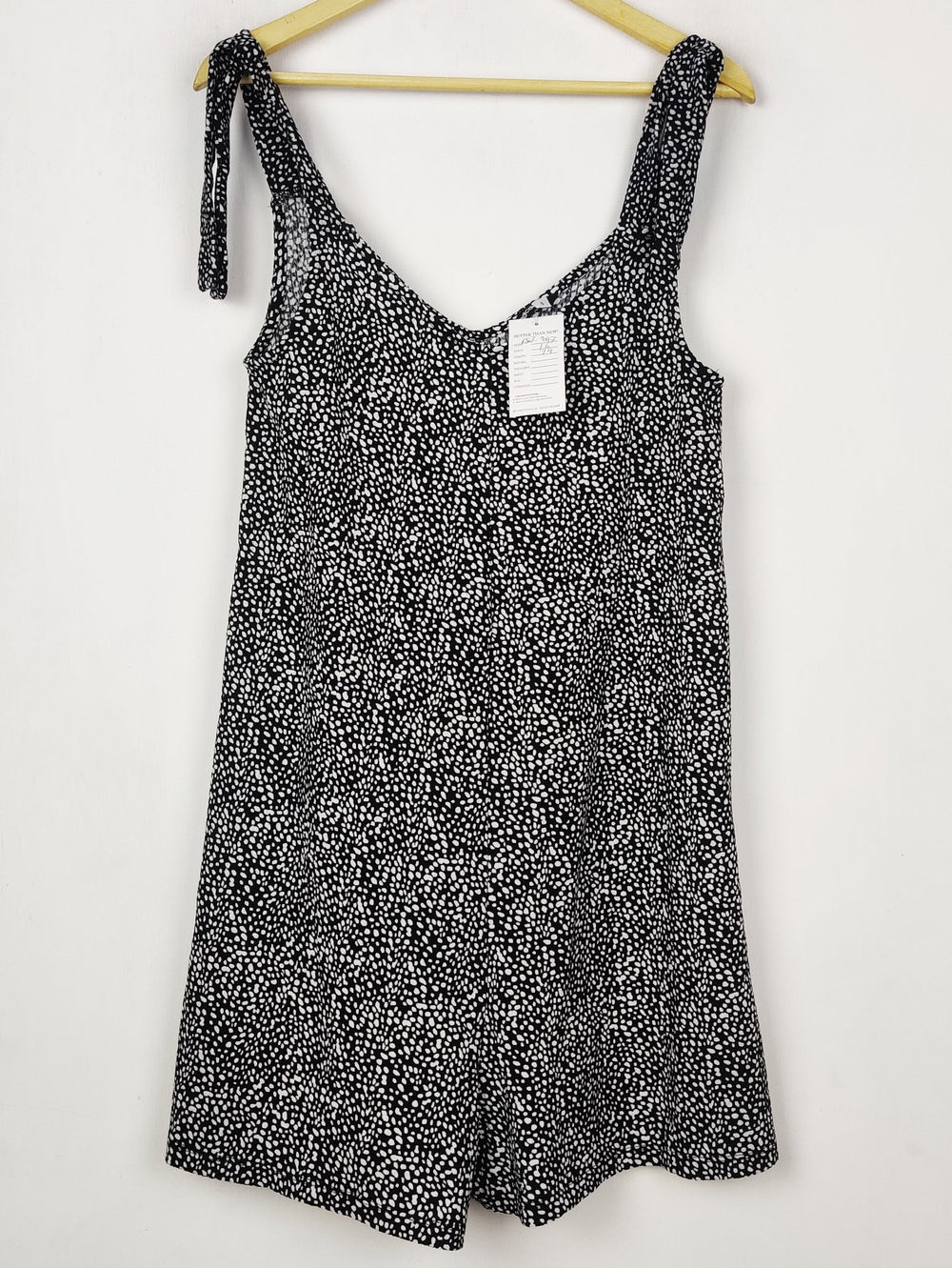 Buy online pre-used pre-loved 100% authentic & Original branded Pep&Co (SWT-9047) available in Pakistan. Top international brands avilable.