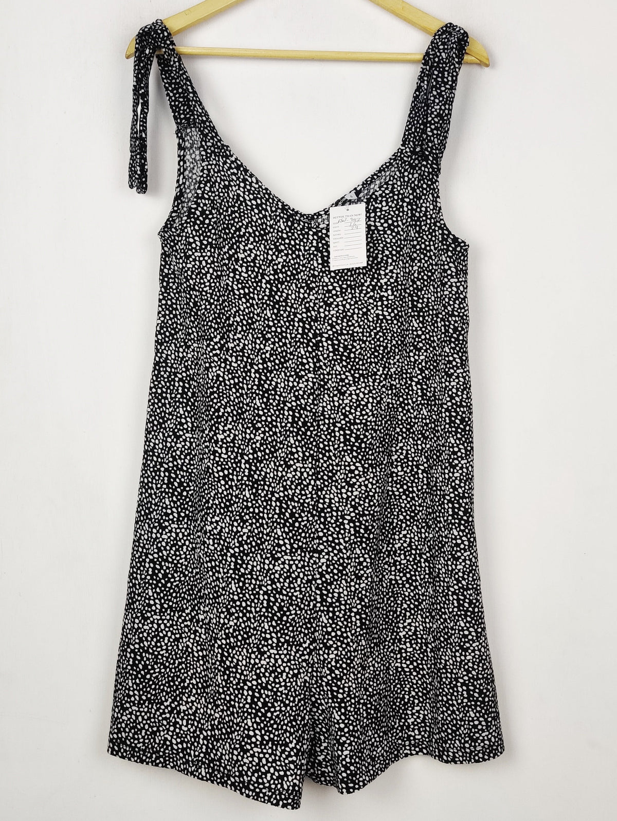 Buy online pre-used pre-loved 100% authentic & Original branded Pep&Co (SWT-9047) available in Pakistan. Top international brands avilable.
