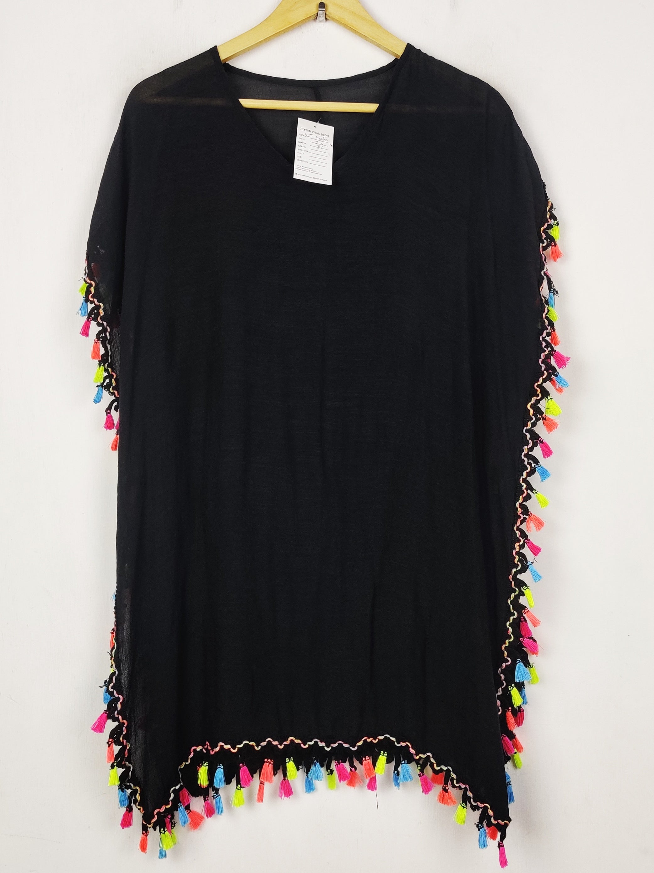 Buy online pre-used pre-loved 100% authentic & Original branded Unknown Brand (SWT-9060) available in Pakistan. Top international brands avilable.