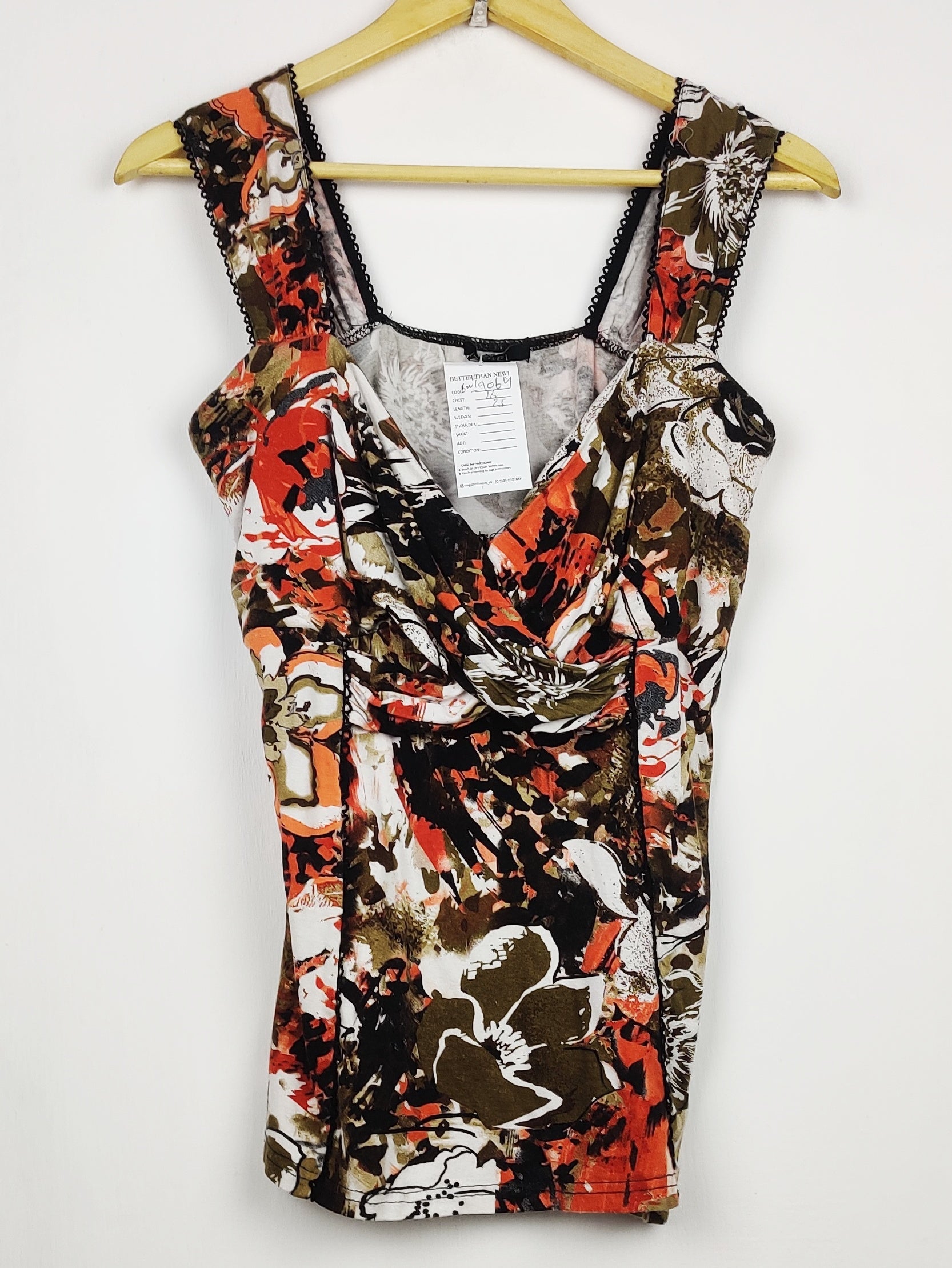 Buy online pre-used pre-loved 100% authentic & Original branded Izabel (SWT-9069) available in Pakistan. Top international brands avilable.