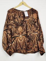 Buy online pre-used pre-loved 100% authentic & Original branded H&M (SWT-9116) available in Pakistan. Top international brands avilable.