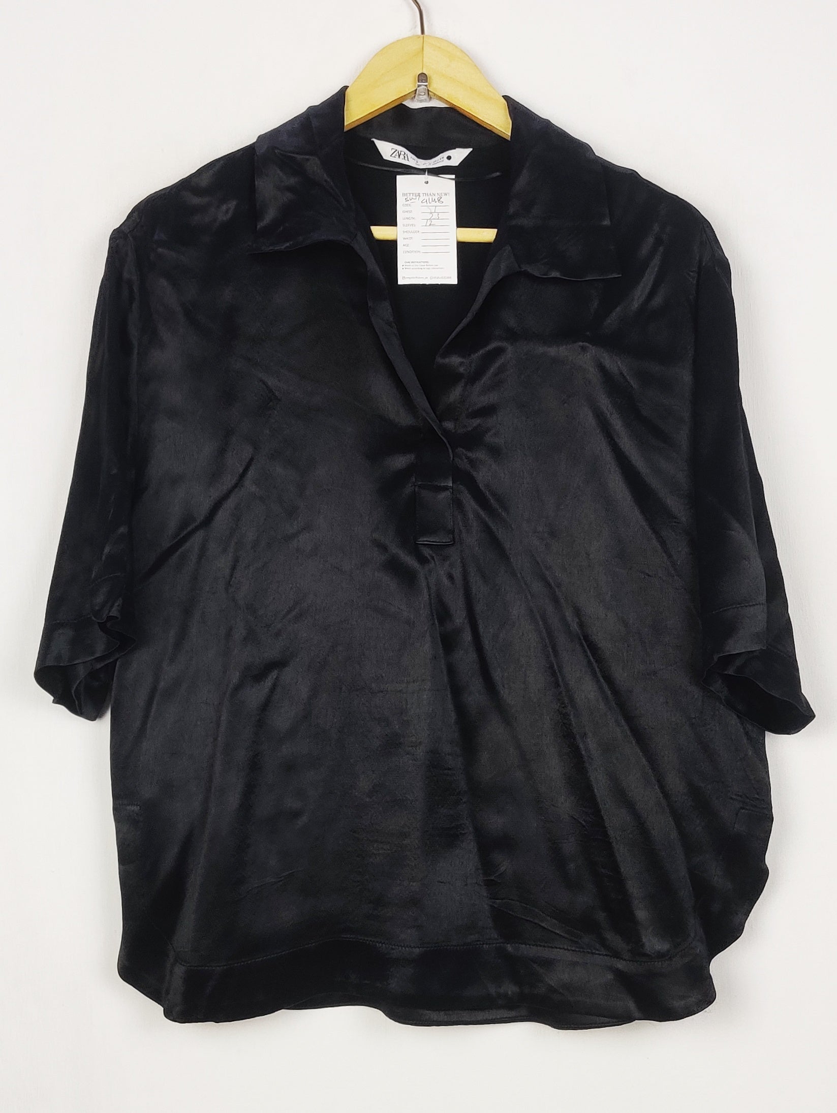 Buy online pre-used pre-loved 100% authentic & Original branded Zara (SWT-9148) available in Pakistan. Top international brands avilable.