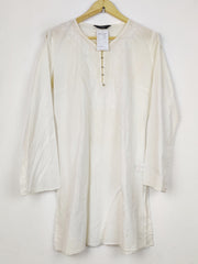Buy online pre-used pre-loved 100% authentic & Original branded Dorothy Perkins (SWT-9163) available in Pakistan. Top international brands avilable.
