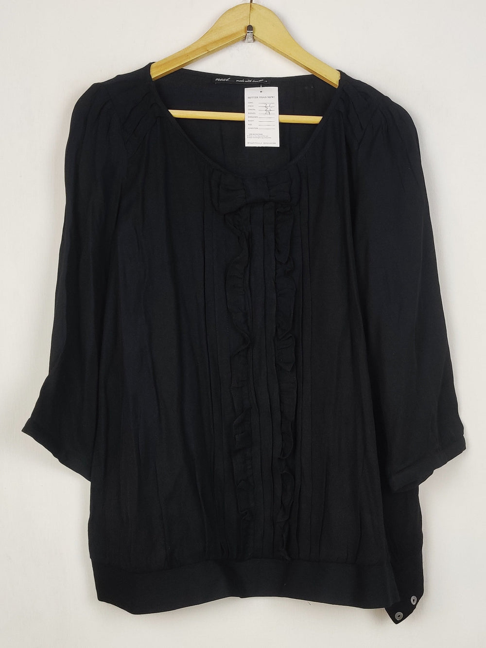 Buy online pre-used pre-loved 100% authentic & Original branded Next (SWT-9165) available in Pakistan. Top international brands avilable.
