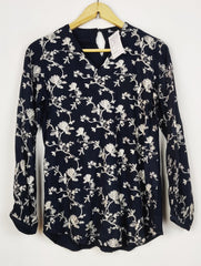 Buy online pre-used pre-loved 100% authentic & Original branded Khaadi (SWT-9169) available in Pakistan. Top international brands avilable.