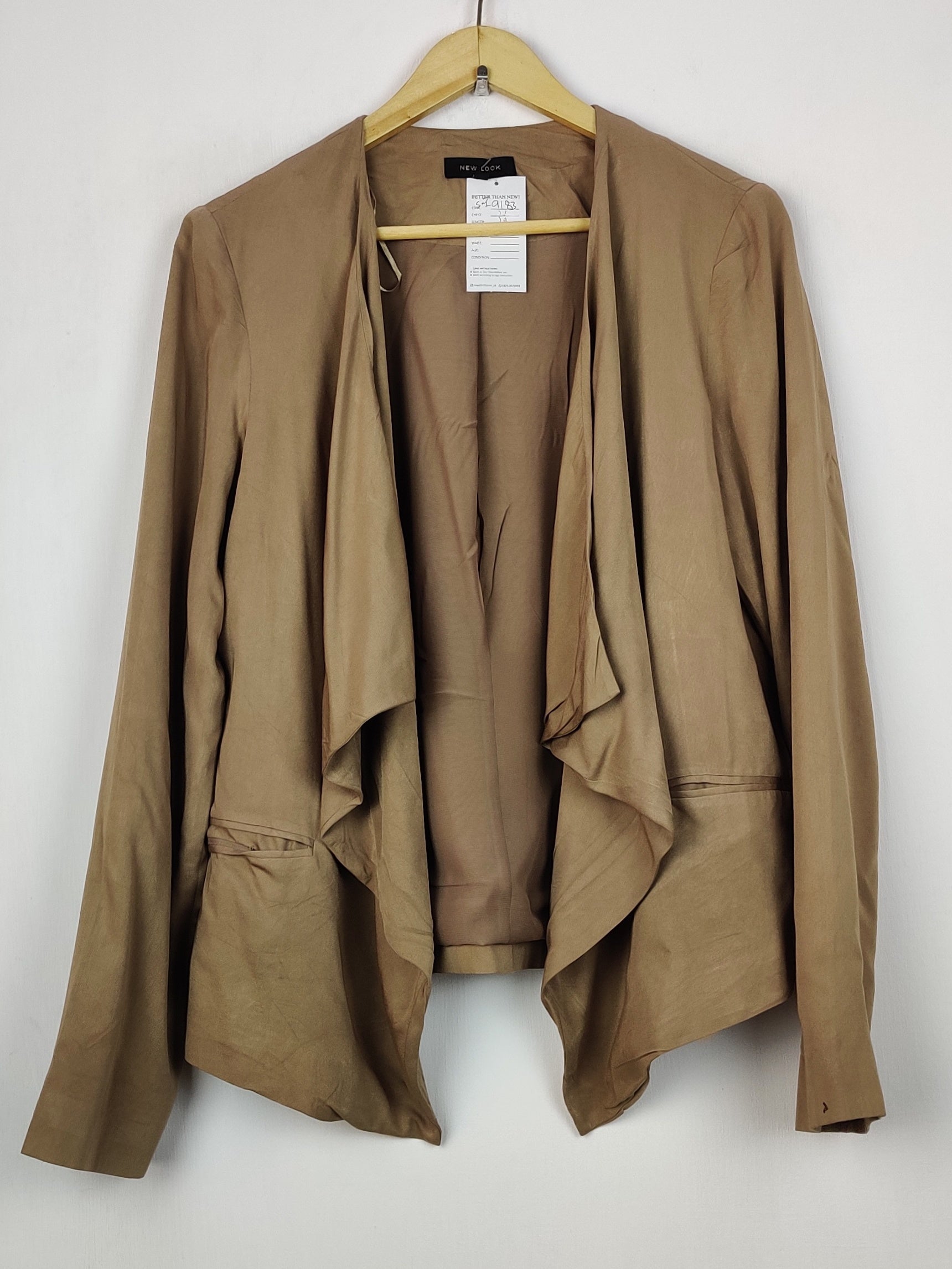 Buy online pre-used pre-loved 100% authentic & Original branded New Look (SWT-9183) available in Pakistan. Top international brands avilable.
