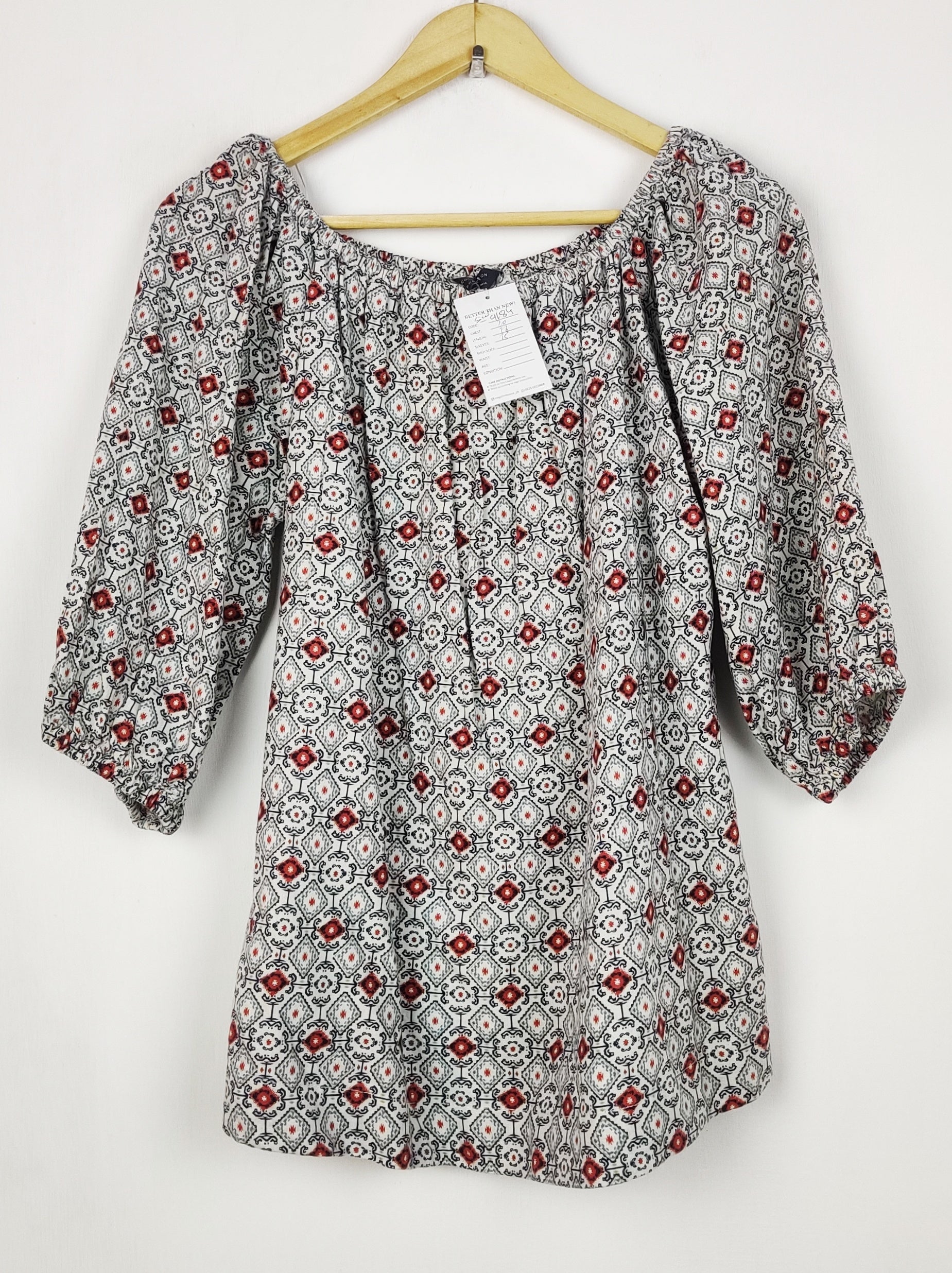 Buy online pre-used pre-loved 100% authentic & Original branded Marks & Spencer (SWT-9184) available in Pakistan. Top international brands avilable.
