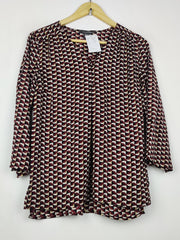 Buy online pre-used pre-loved 100% authentic & Original branded Primark (SWT-9217) available in Pakistan. Top international brands avilable.