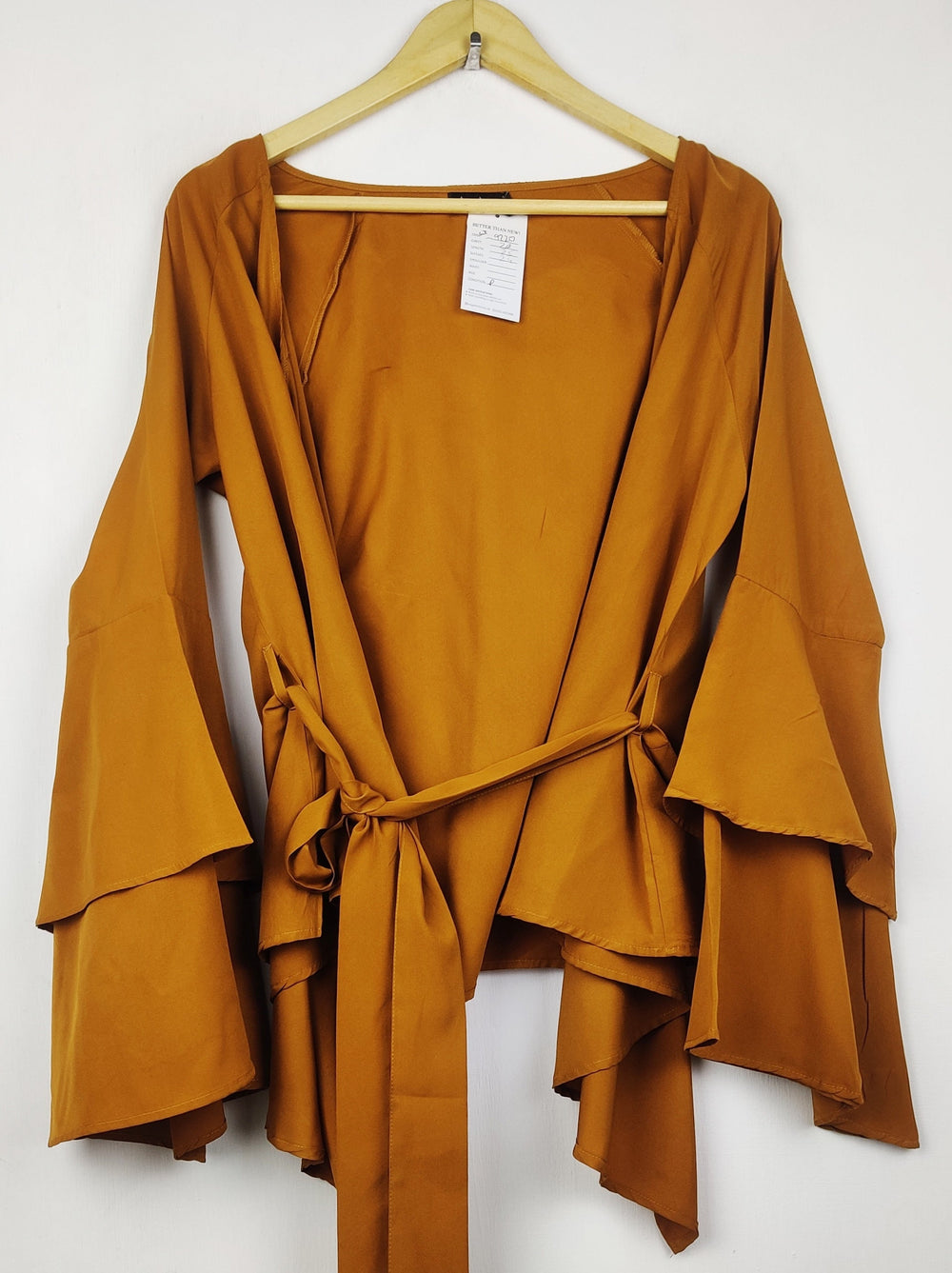 Buy online pre-used pre-loved 100% authentic & Original branded Boohoo (SWT-9220) available in Pakistan. Top international brands avilable.
