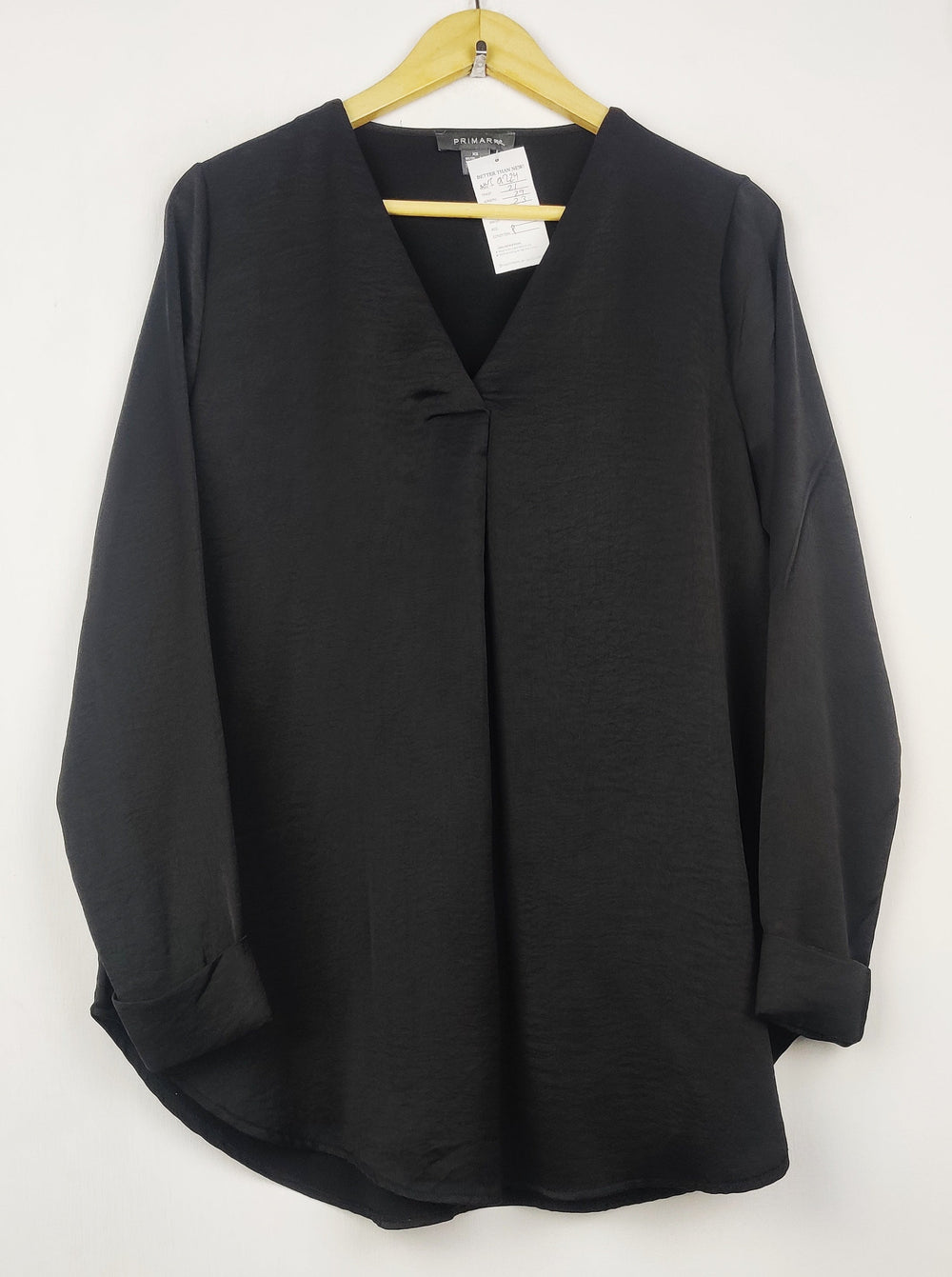 Buy online pre-used pre-loved 100% authentic & Original branded Primark (SWT-9224) available in Pakistan. Top international brands avilable.
