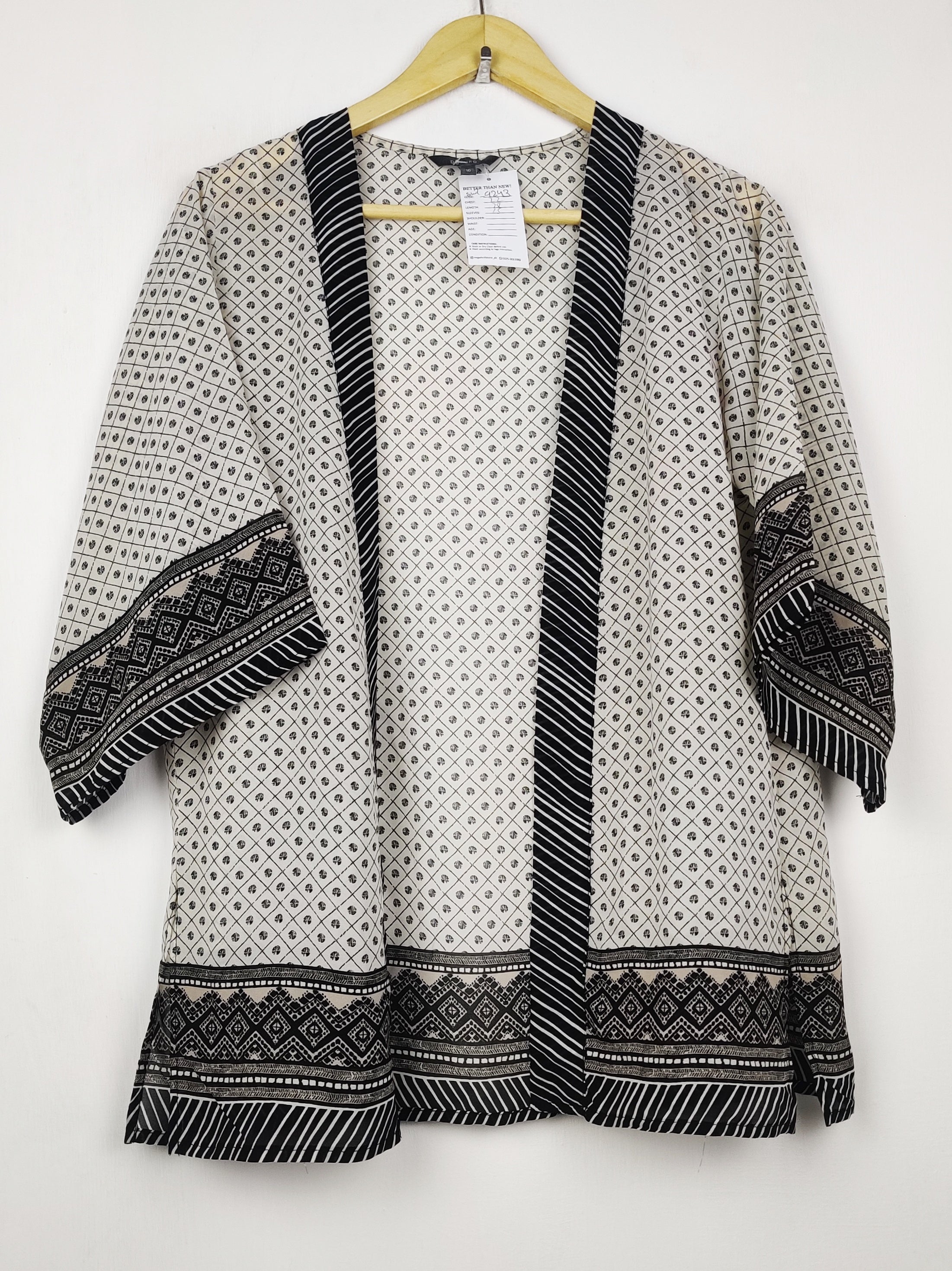Buy online pre-used pre-loved 100% authentic & Original branded Per Una (SWT-9243) available in Pakistan. Top international brands avilable.