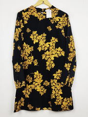 Buy online pre-used pre-loved 100% authentic & Original branded Topshop (SWT-9255) available in Pakistan. Top international brands avilable.