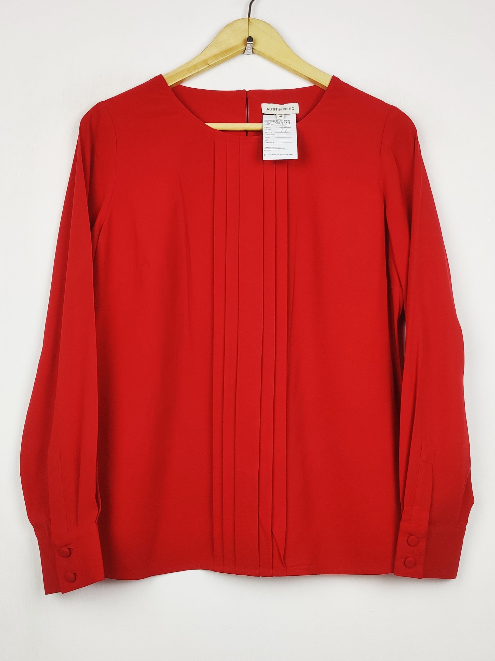 Buy online pre-used pre-loved 100% authentic & Original branded Austin Reed (SWT-9279) available in Pakistan. Top international brands avilable.
