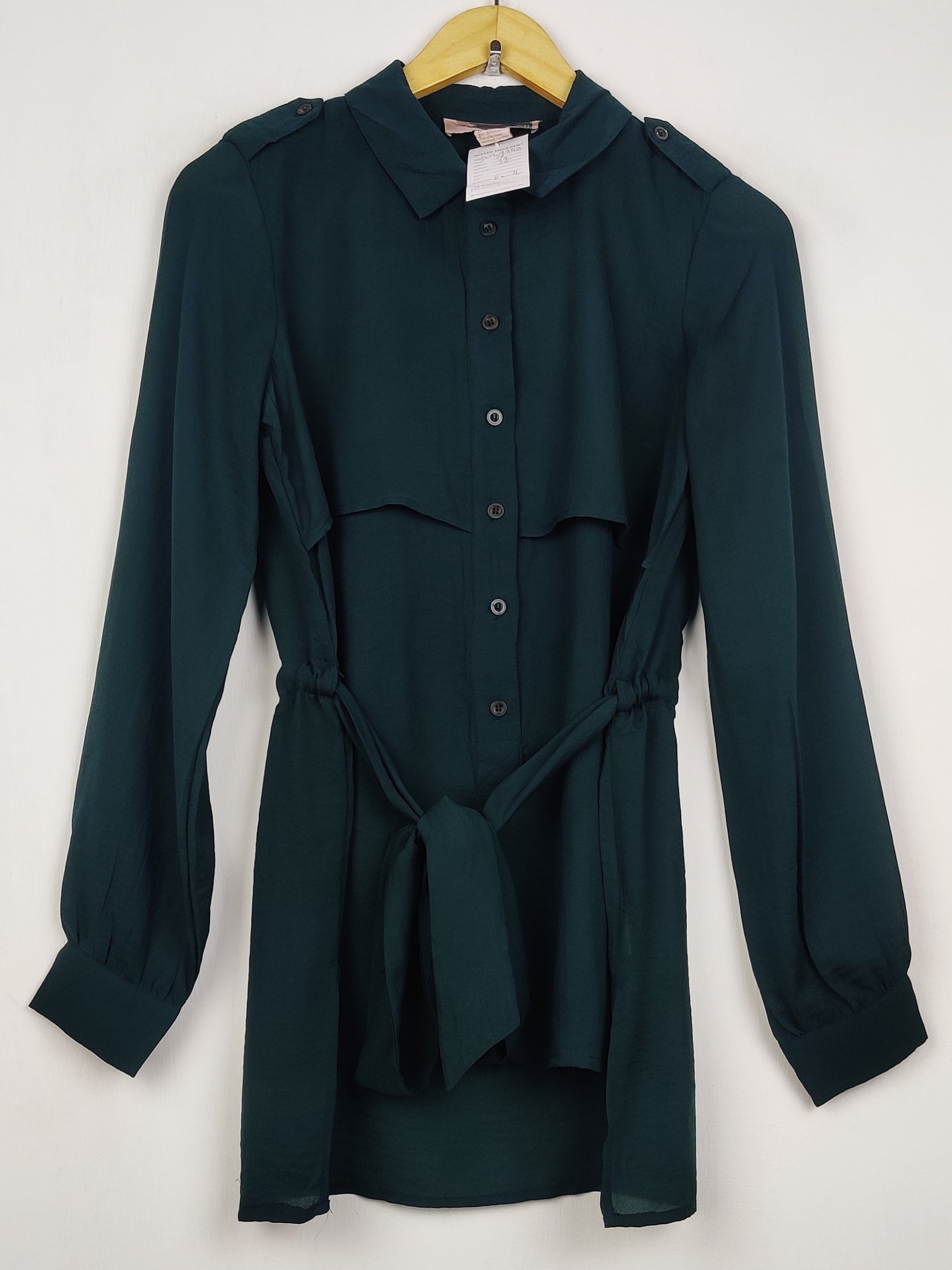 Buy online pre-used pre-loved 100% authentic & Original branded Love 21 (SWT-9342) available in Pakistan. Top international brands avilable.