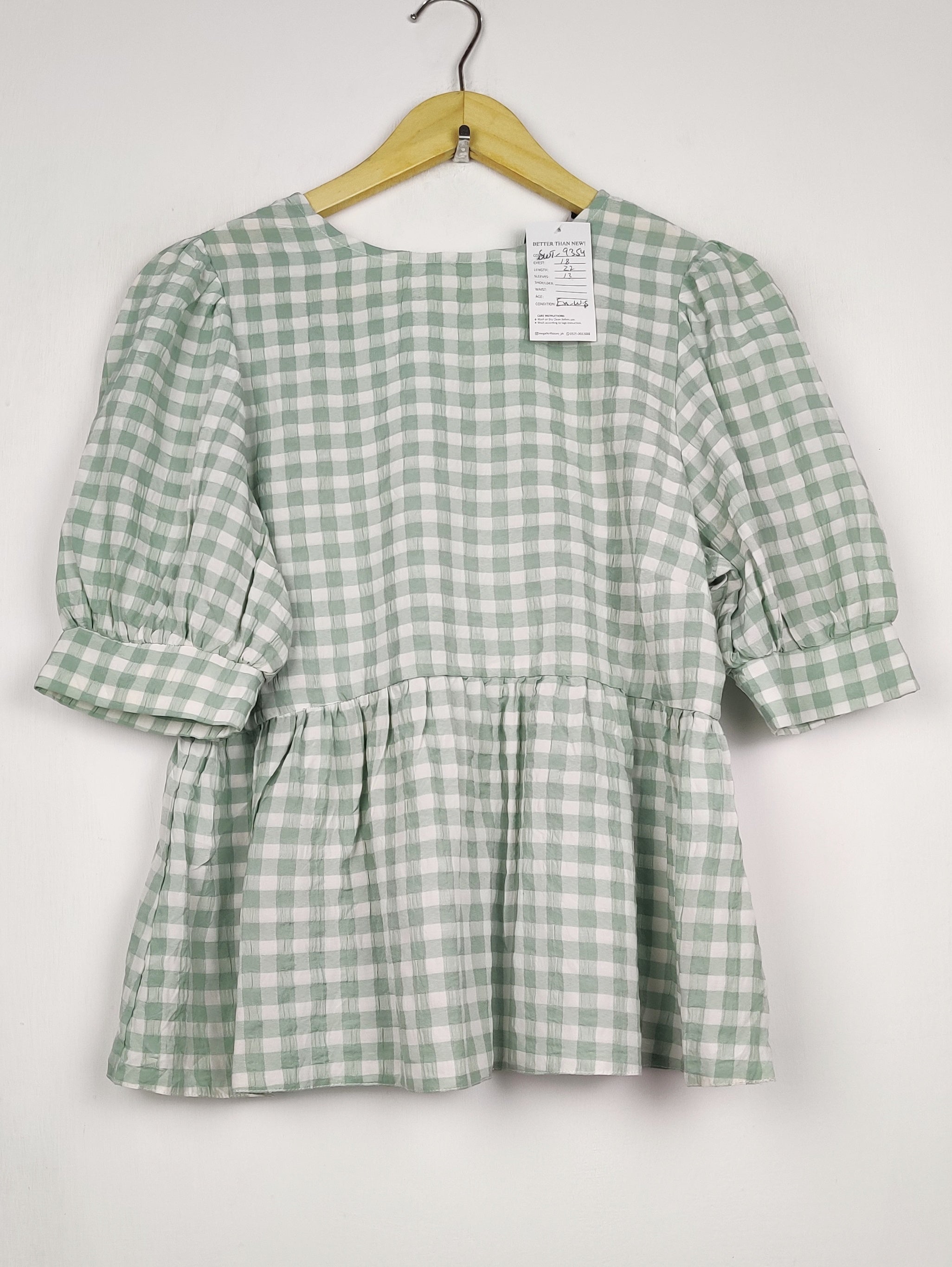 Buy online pre-used pre-loved 100% authentic & Original branded New Look (SWT-9354) available in Pakistan. Top international brands avilable.