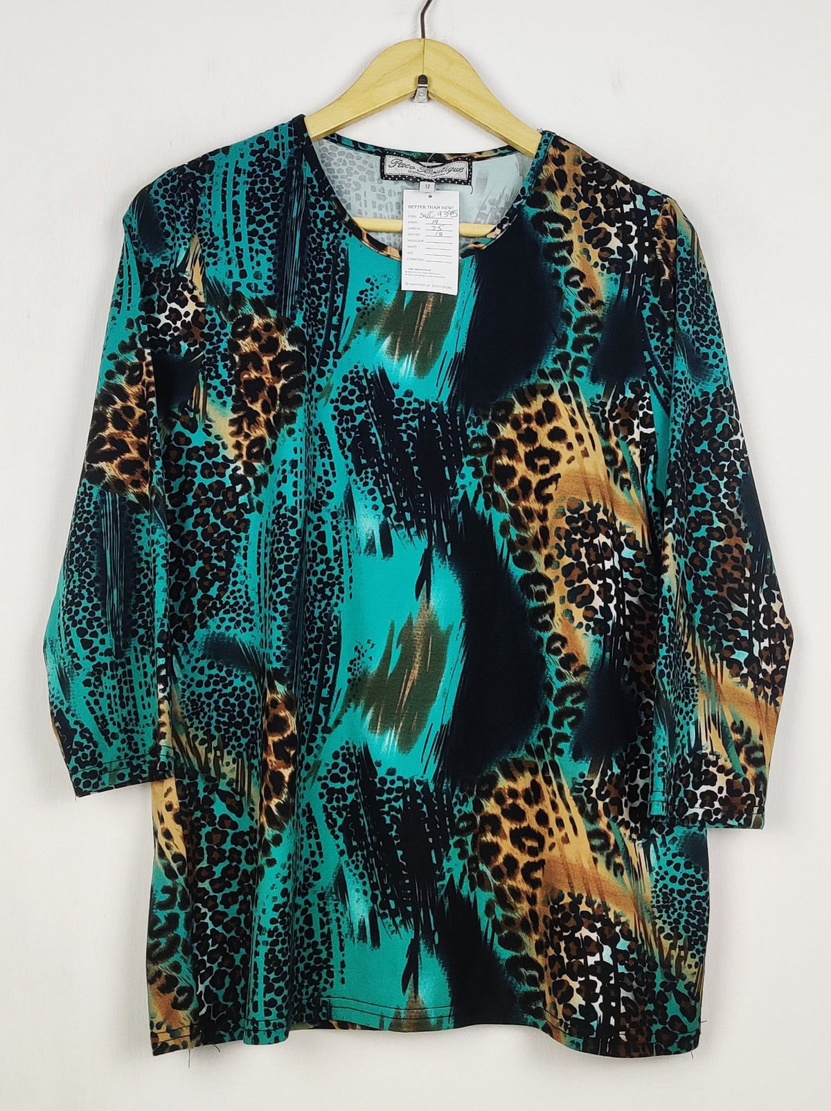 Buy online pre-used pre-loved 100% authentic & Original branded Paco Boutique (SWT-9395) available in Pakistan. Top international brands avilable.