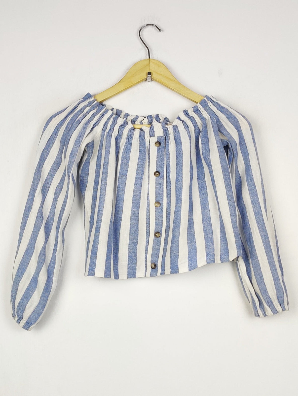 Buy online pre-used pre-loved 100% authentic & Original branded Miss Selfridge (SWT-9419) available in Pakistan. Top international brands avilable.
