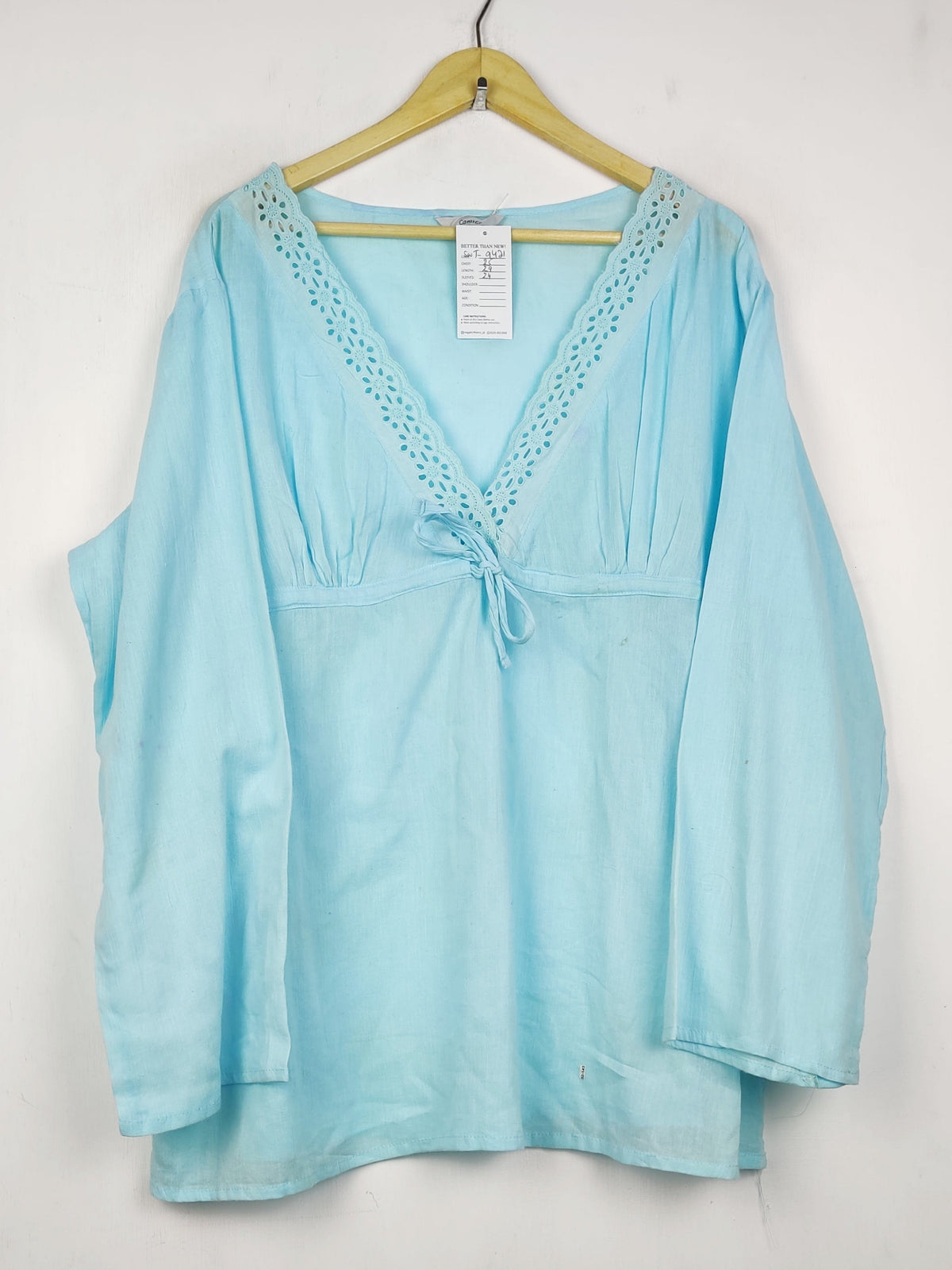 Buy online pre-used pre-loved 100% authentic & Original branded Camille (SWT-9421) available in Pakistan. Top international brands avilable.