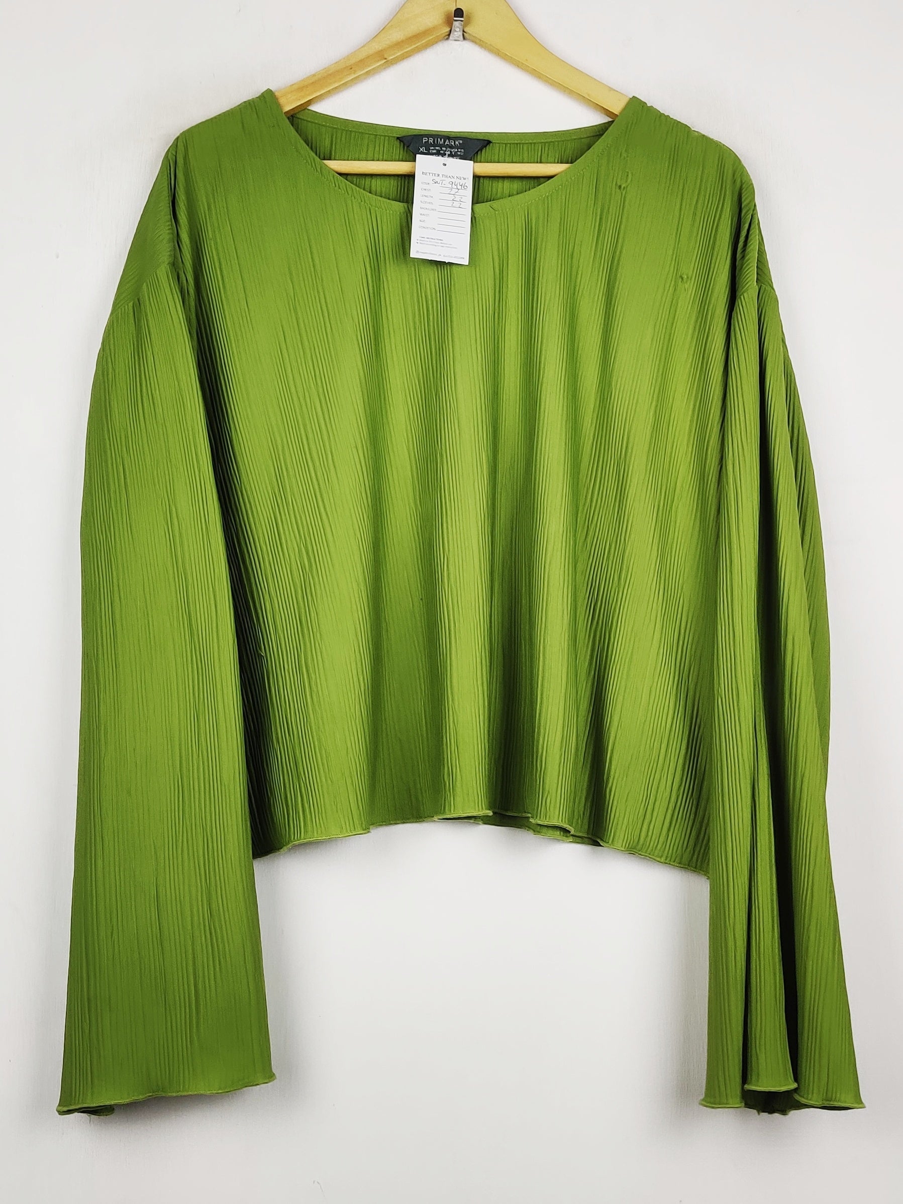 Buy online pre-used pre-loved 100% authentic & Original branded Primark (SWT-9446) available in Pakistan. Top international brands avilable.