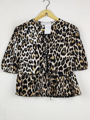 Buy online pre-used pre-loved 100% authentic & Original branded Primark (SWT-9447) available in Pakistan. Top international brands avilable.
