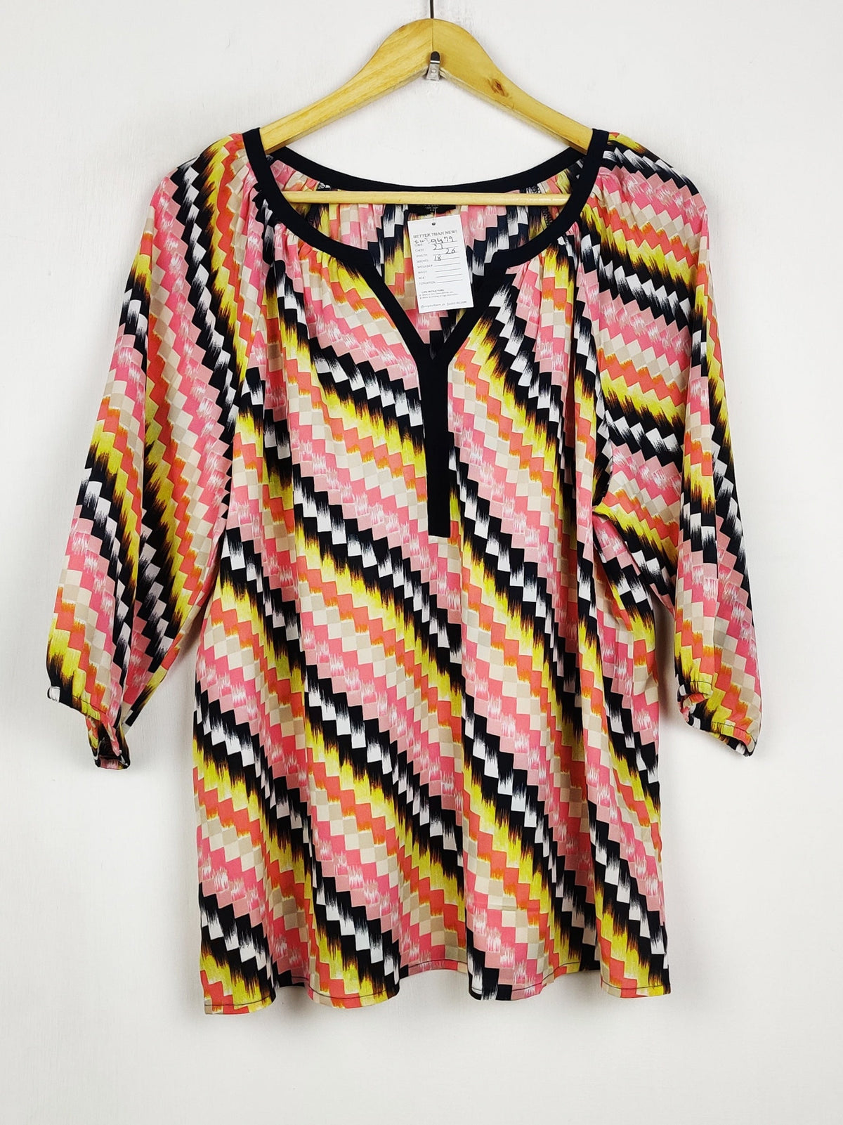 Buy online pre-used pre-loved 100% authentic & Original branded Ann Taylor (SWT-9479) available in Pakistan. Top international brands avilable.
