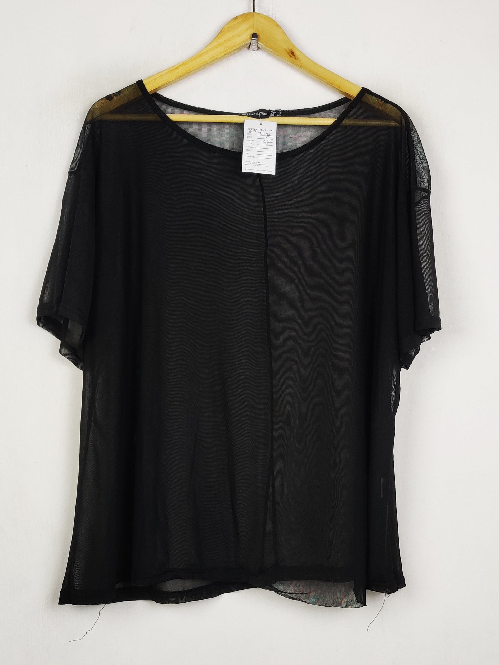 Buy online pre-used pre-loved 100% authentic & Original branded Prettylittlething (SWT-9486) available in Pakistan. Top international brands avilable.
