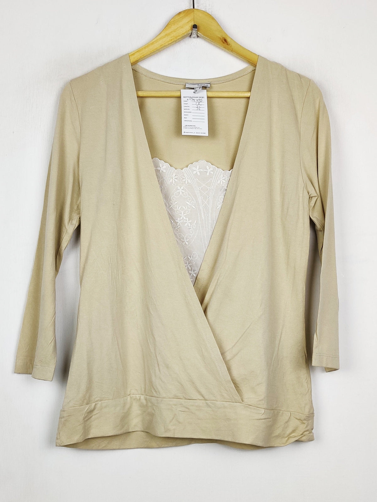 Buy online pre-used pre-loved 100% authentic & Original branded Shein (SWT-9495) available in Pakistan. Top international brands avilable.