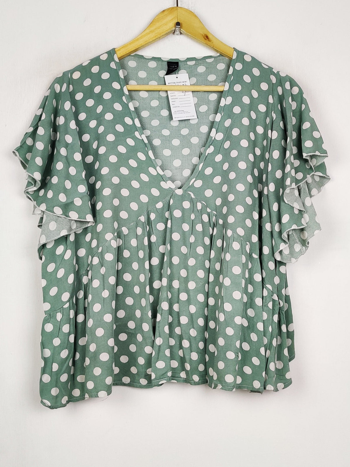 Buy online pre-used pre-loved 100% authentic & Original branded Shein (SWT-9496) available in Pakistan. Top international brands avilable.